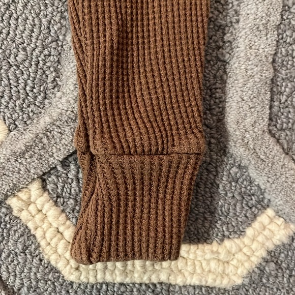 Brown waffle knit jogger set - Picture 12 of 17